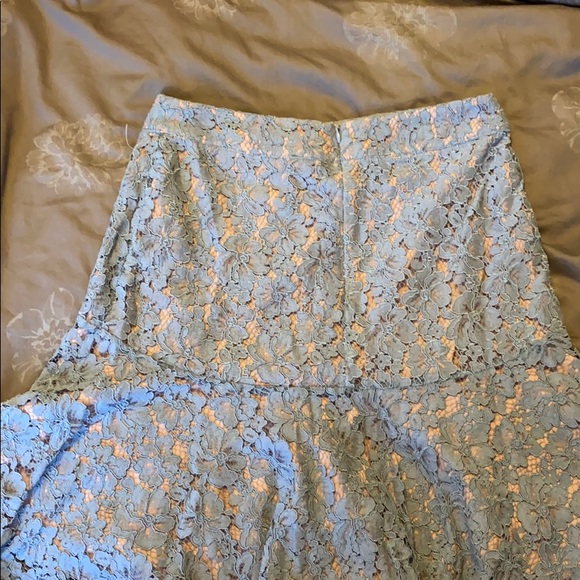 Stunning light blue and salmon pink midi skirt - Picture 2 of 4